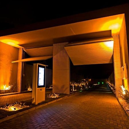 Union Motel (Adults Only) กาเบเดโล ภายนอก รูปภาพ